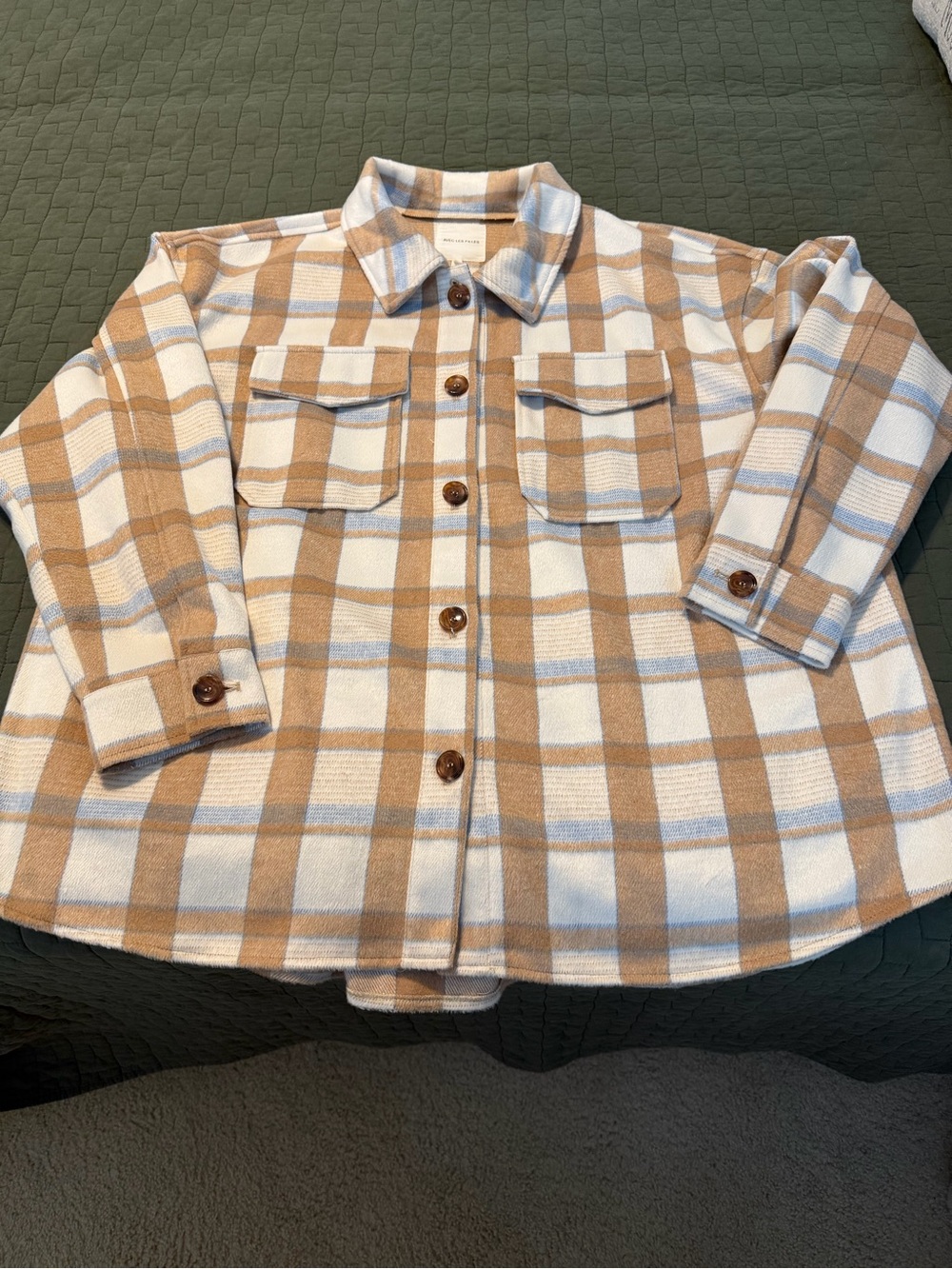 Avec Les Filles Plaid Button-Front Shirt Jacket in Cream, Tan & Light Blue